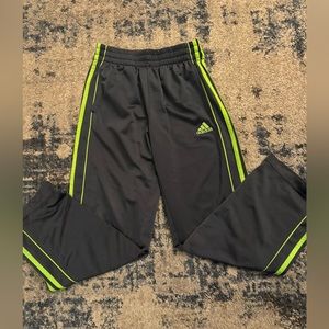 Boys Adidas Sweatpants Size M (10-12)